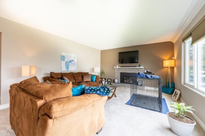 Photo 3 at 1448 Helen Drive, Mary Hill, Port Coquitlam