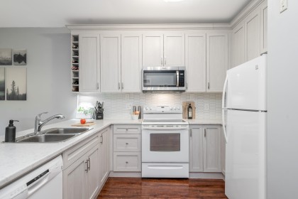 Photo 7 at 104 - 2109 Rowland Street, Central Pt Coquitlam, Port Coquitlam