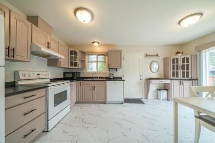 Photo 6 at 12208 Mctavish Place, Northwest Maple Ridge, Maple Ridge
