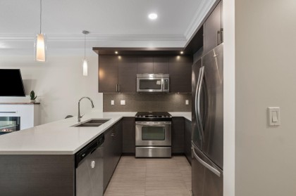 Photo 8 at 104 - 2349 Welcher Avenue, Central Pt Coquitlam, Port Coquitlam