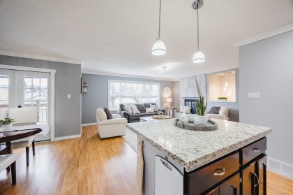 Photo 5 at 20492 Thorne Avenue, Southwest Maple Ridge, Maple Ridge