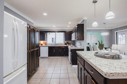 Photo 4 at 20492 Thorne Avenue, Southwest Maple Ridge, Maple Ridge