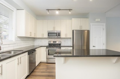 Photo 11 at 128 - 13819 232 Street, Silver Valley, Maple Ridge
