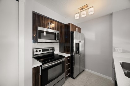 Photo 3 at 503 - 22318 Lougheed Highway, West Central, Maple Ridge
