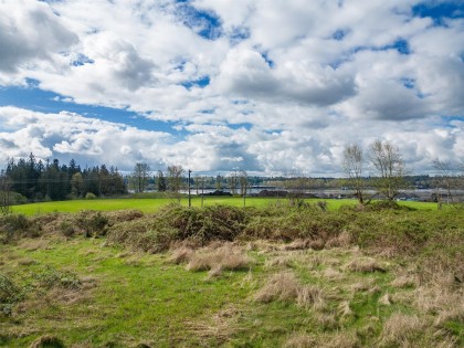 Photo 7 at 25655 Lougheed Highway, Thornhill MR, Maple Ridge