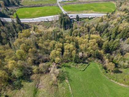 Photo 15 at 25655 Lougheed Highway, Thornhill MR, Maple Ridge
