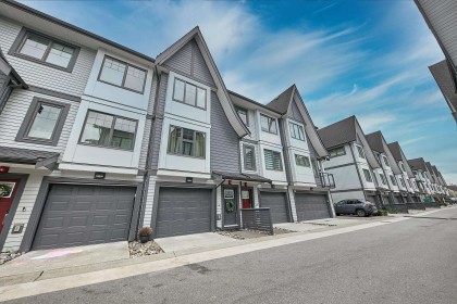 Photo 28 at 204 - 19451 Sutton Avenue, South Meadows, Pitt Meadows
