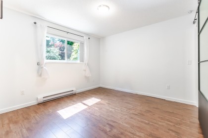 Photo 8 at 1818 Chalmers Avenue, Oxford Heights, Port Coquitlam