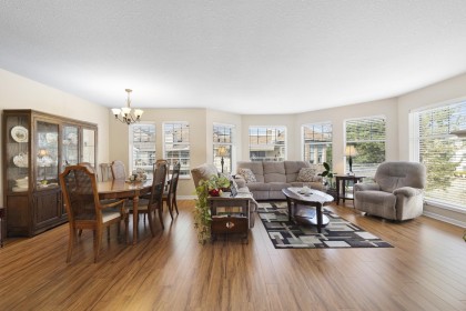 Photo 2 at 208 - 22611 116 Avenue, East Central, Maple Ridge