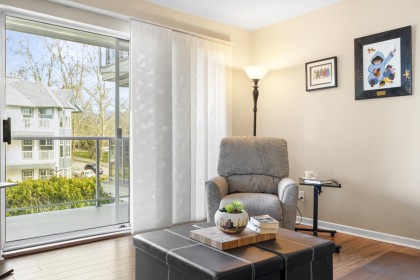 Photo 7 at 208 - 22611 116 Avenue, East Central, Maple Ridge