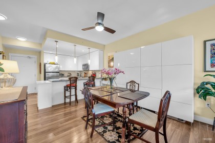 Photo 2 at 403 - 2368 Marpole Avenue, Central Pt Coquitlam, Port Coquitlam