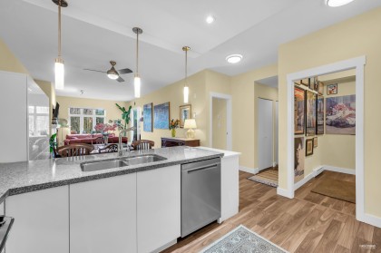 Photo 3 at 403 - 2368 Marpole Avenue, Central Pt Coquitlam, Port Coquitlam