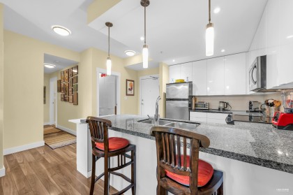 Photo 1 at 403 - 2368 Marpole Avenue, Central Pt Coquitlam, Port Coquitlam