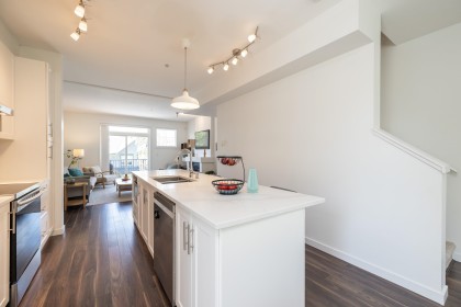 Photo 8 at 18 - 13819 232 Street, Silver Valley, Maple Ridge