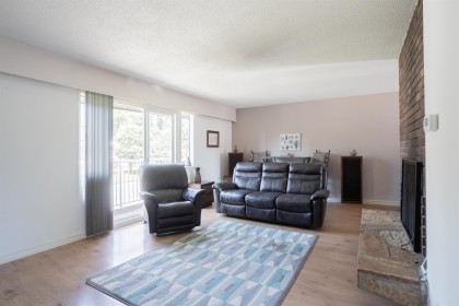 Photo 2 at 2930 Sefton Street, Glenwood PQ, Port Coquitlam