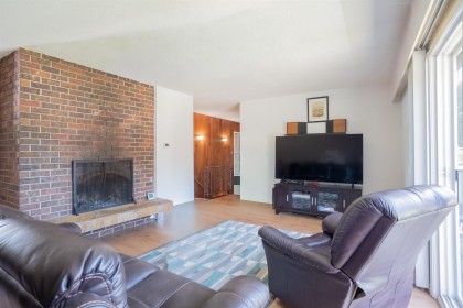 Photo 3 at 2930 Sefton Street, Glenwood PQ, Port Coquitlam