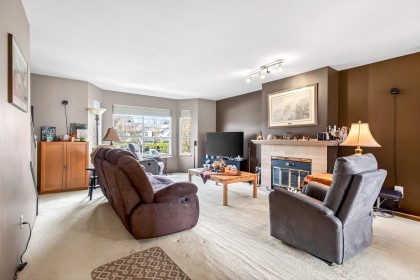 Photo 7 at 22 - 3476 Coast Meridian Road, Lincoln Park PQ, Port Coquitlam