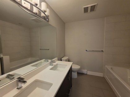 Photo 14 at 204 - 2460 Kelly Avenue, Central Pt Coquitlam, Port Coquitlam