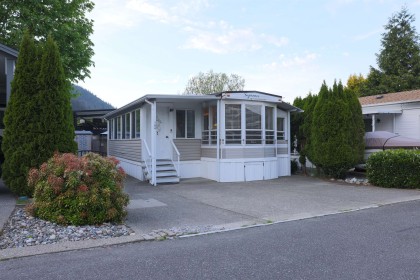 Photo 1 at 184 - 14600 Morris Valley Road, Lake Errock, Mission