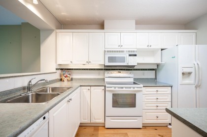 Photo 14 at 311 - 12148 224 Street, East Central, Maple Ridge