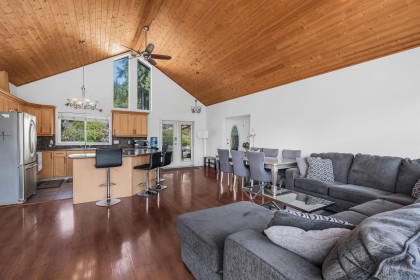 Photo 3 at 12302 Cardinal Place, Steelhead, Mission