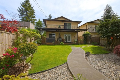Photo 4 at 3358 Jervis Street, Woodland Acres PQ, Port Coquitlam