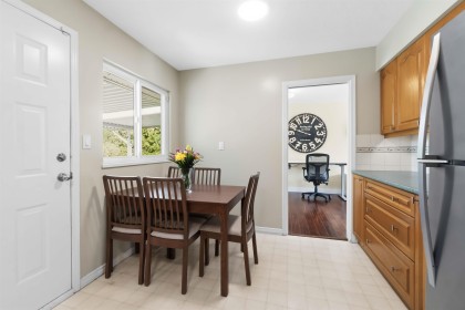 Photo 10 at 1861 Chalmers Avenue, Oxford Heights, Port Coquitlam