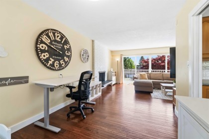 Photo 8 at 1861 Chalmers Avenue, Oxford Heights, Port Coquitlam