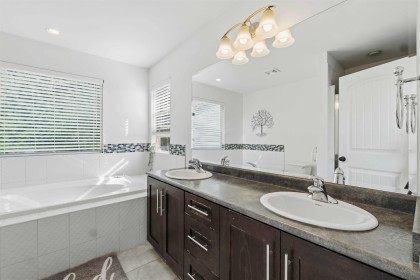 Photo 35 at 10639 249 Street, Thornhill MR, Maple Ridge