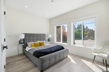 Photo 9 at 3858 Coast Meridian Road, Oxford Heights, Port Coquitlam