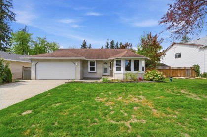 Photo 3 at 11911 238b Street, Cottonwood MR, Maple Ridge