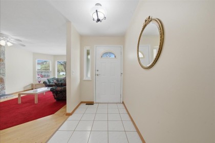 Photo 5 at 11911 238b Street, Cottonwood MR, Maple Ridge