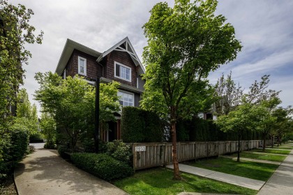 Photo 4 at 3 - 2150 Salisbury Avenue, Glenwood PQ, Port Coquitlam
