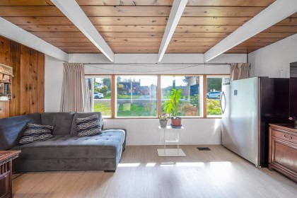 Photo 10 at 4067 Sefton Street, Oxford Heights, Port Coquitlam
