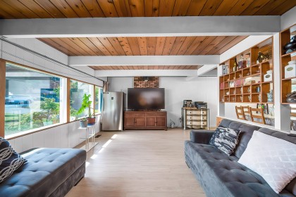 Photo 8 at 4067 Sefton Street, Oxford Heights, Port Coquitlam