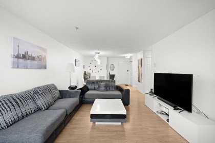 Photo 9 at 25 - 2378 Rindall Avenue, Central Pt Coquitlam, Port Coquitlam
