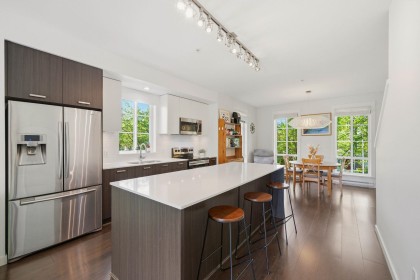 Photo 4 at 1 - 2423 Avon Place, Riverwood, Port Coquitlam