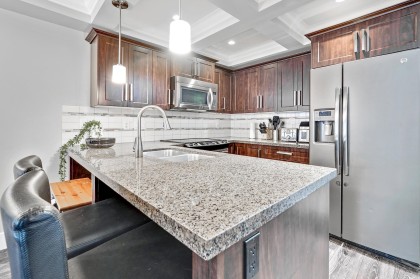 Photo 12 at 204 - 2175 Fraser Avenue, Glenwood PQ, Port Coquitlam