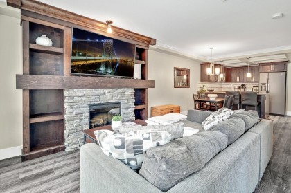 Photo 5 at 204 - 2175 Fraser Avenue, Glenwood PQ, Port Coquitlam