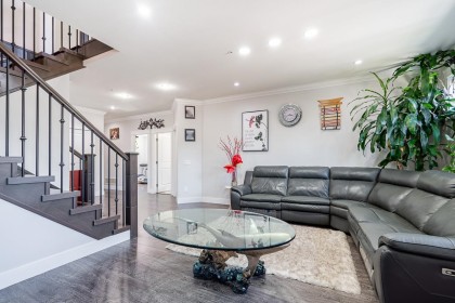Photo 8 at 21528 Donovan Avenue, West Central, Maple Ridge