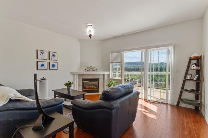 Photo 8 at 5 - 1615 Shaughnessy Street, Citadel PQ, Port Coquitlam