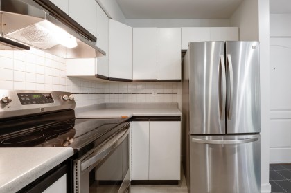 Photo 5 at 311 - 2401 Hawthorne Avenue, Central Pt Coquitlam, Port Coquitlam