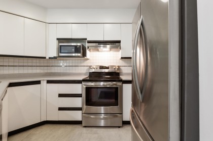 Photo 4 at 311 - 2401 Hawthorne Avenue, Central Pt Coquitlam, Port Coquitlam