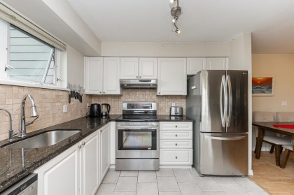 Photo 10 at 114 - 1519 Grant Avenue, Glenwood PQ, Port Coquitlam