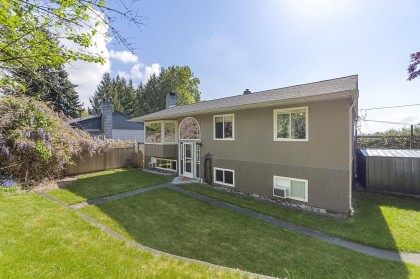 Photo 2 at 1447 Columbia Avenue, Mary Hill, Port Coquitlam