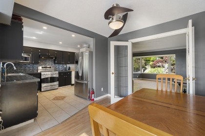 Photo 7 at 1447 Columbia Avenue, Mary Hill, Port Coquitlam