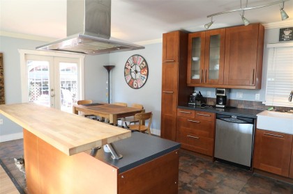 Photo 5 at 1857 Warwick Avenue, Lower Mary Hill, Port Coquitlam
