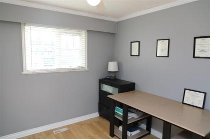 Photo 9 at 1857 Warwick Avenue, Lower Mary Hill, Port Coquitlam