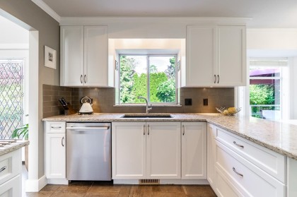 Photo 5 at 1151 Confederation Drive, Citadel PQ, Port Coquitlam