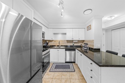 Photo 6 at 213 - 22255 122 Avenue, West Central, Maple Ridge